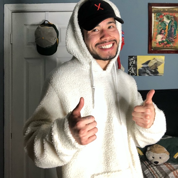 Puffer Jacket - Picture 3 of 6